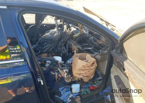 2018 Kia Sorento 2.4L Lx из США, поврежденный, VIN 5XYPGDA36JG349671